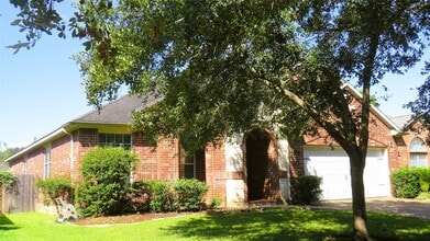 Building Photo - 307 Autumn Creek Ln