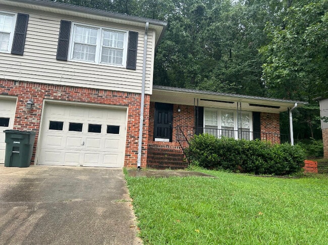Primary Photo - 11209 Suncrest Dr SE
