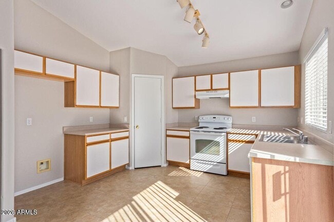 Building Photo - 12701 W Cherry Hills Dr