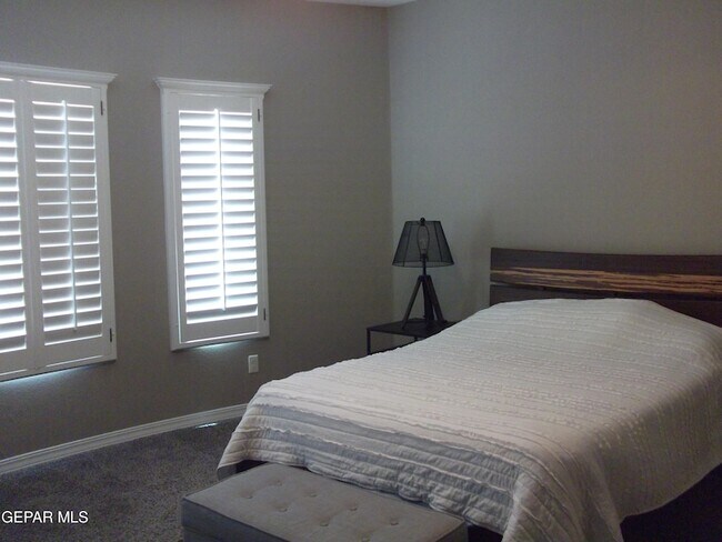 Building Photo - 7836 Enchanted View Dr