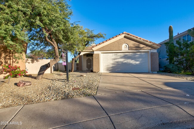 Building Photo - 4402 E Creosote Dr