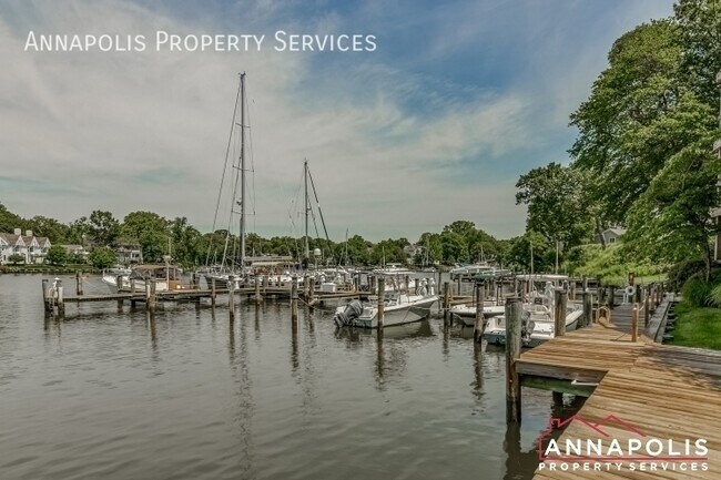 Building Photo - 11 Spa Creek Landing