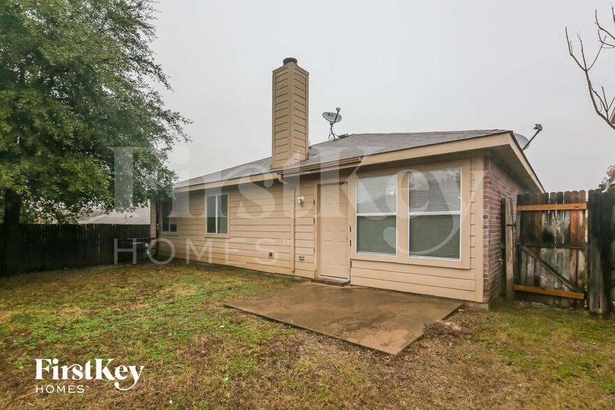 Building Photo - 6625 Tealglen Dr