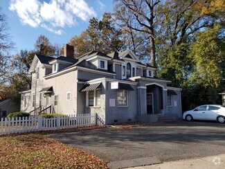 Building Photo - 2302 Chesterfield Ave