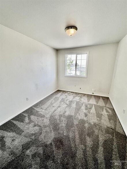 Building Photo - 1690 Targhee St