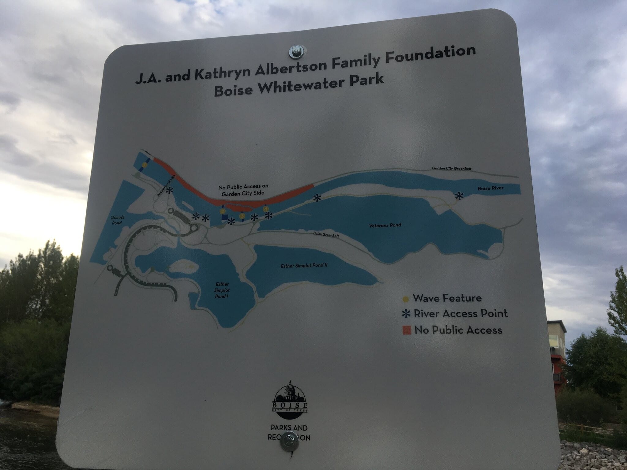 Building Photo - 3923 W Garnet St