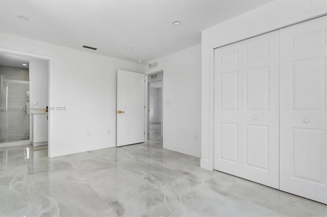 Building Photo - 2926 NW 58th St