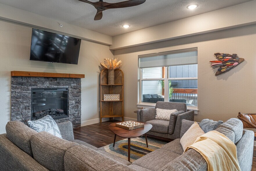 Building Photo - 415 Watersound Wy