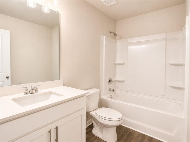 Building Photo - 123 Mill Pond Ln