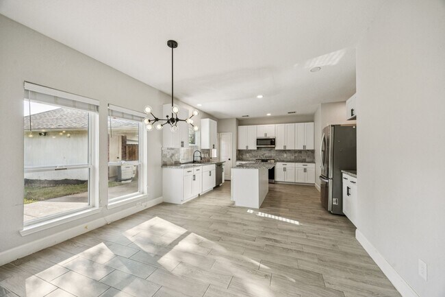 Building Photo - 16802 Willow Bend Ct