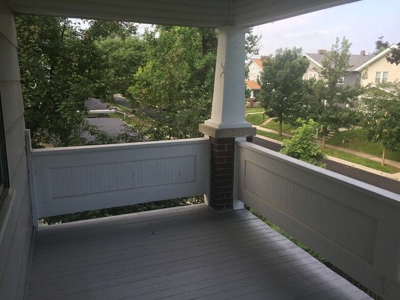 Balcony - 930 Oxley Rd