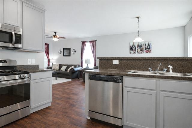 Building Photo - 2013 Prospect Ln