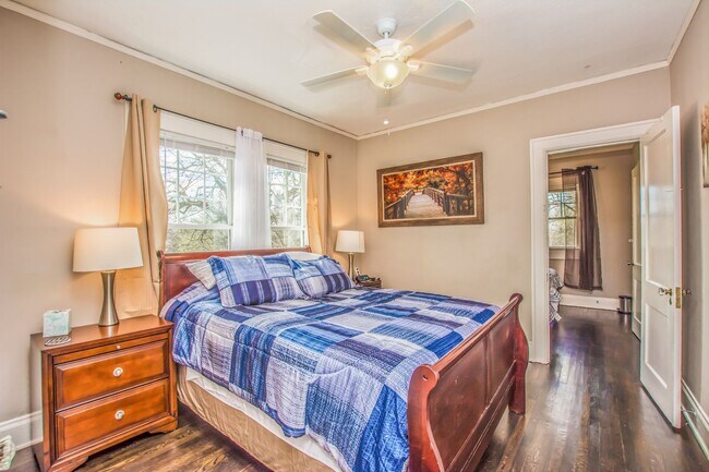 Building Photo - Charming 2 bed/1 bath in Poncey Highlands!