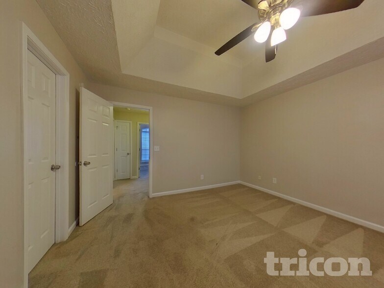 Building Photo - 110 Mason Ct