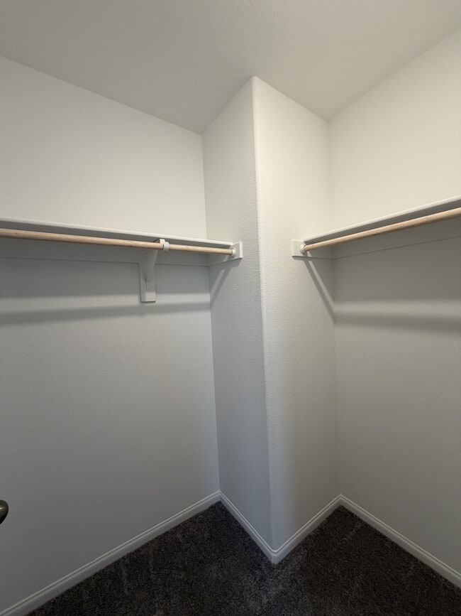 Building Photo - 7430 Pioneer Way