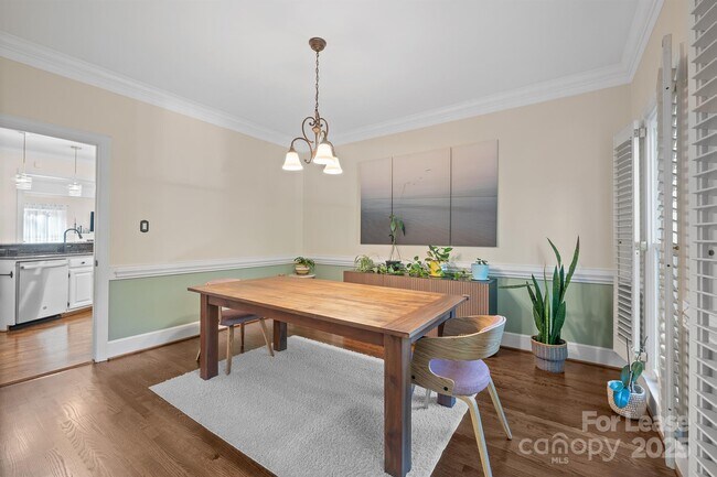 Building Photo - 16516 Plantation Woods Dr