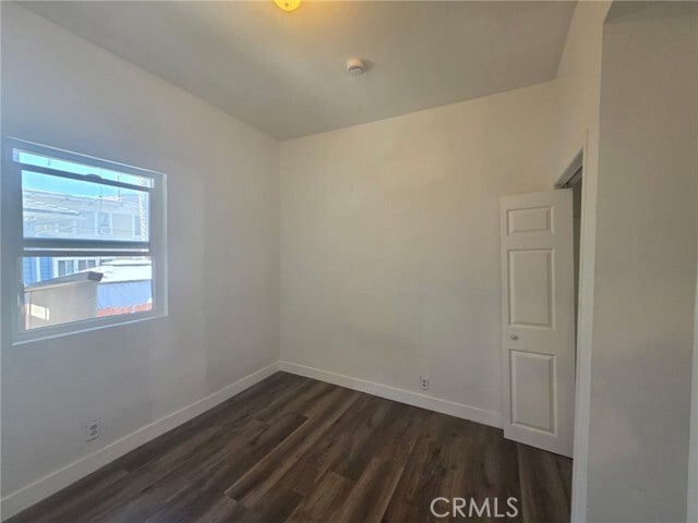 Building Photo - 2223 E 2nd St