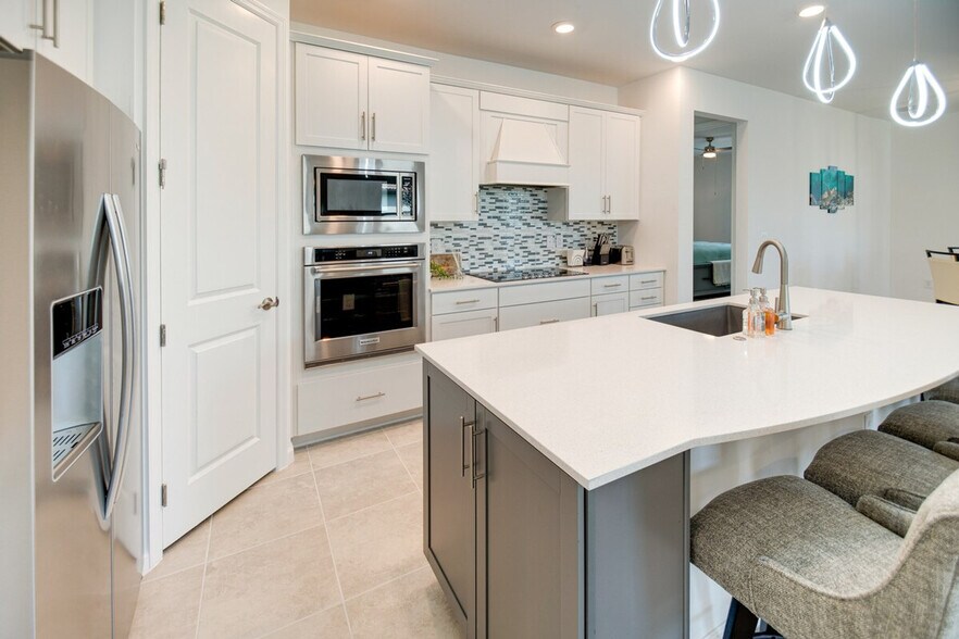 Building Photo - 17118 Oakstead Dr