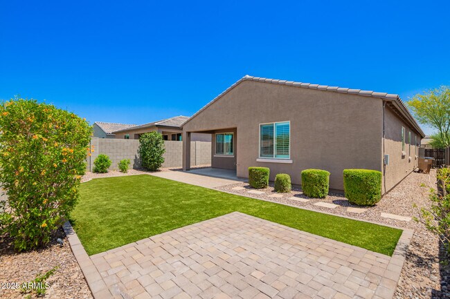 Building Photo - 17508 W Smt Dr