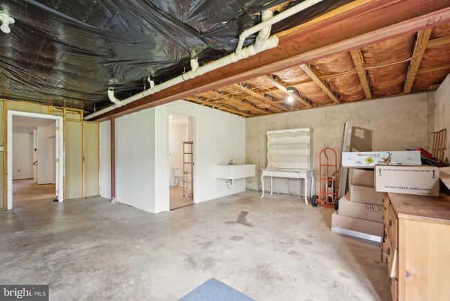 Building Photo - 13098 Picnic Woods Rd