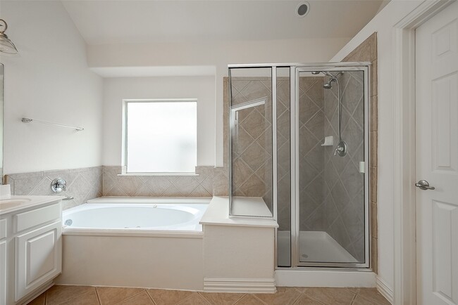 Building Photo - 14 Pomerelle Pl