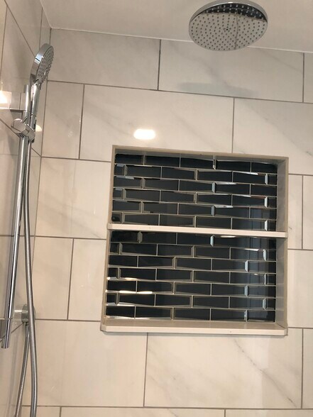 Dual Flow Grohe Waterfall Showerhead w/ Tall Niche Shelves - 16 Tecumseh Street