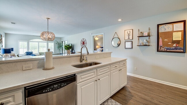 Building Photo - 532 Blue Stem Dr