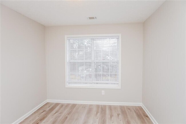 Building Photo - 3437 Pate Creek View