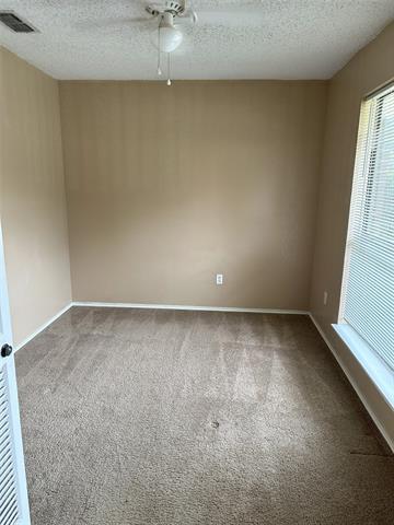Building Photo - 107 Glade Shadow Dr