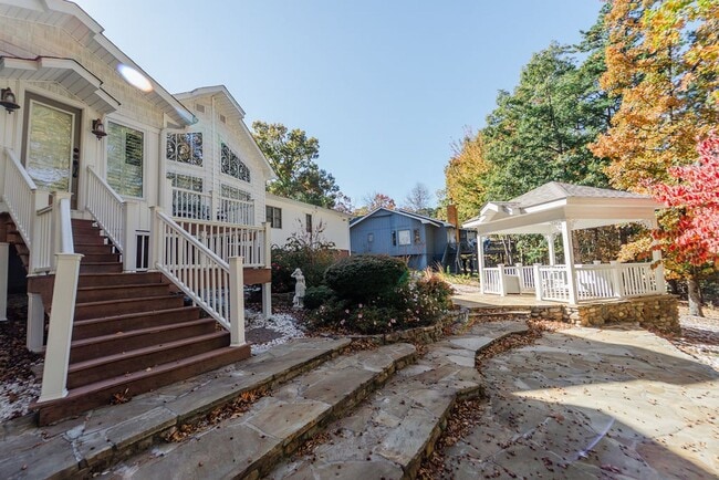 Building Photo - Charming, 2 Bedroom, 2 Bath With a beautiful gazebo.