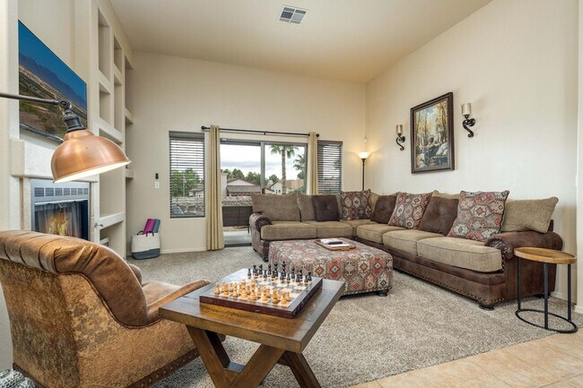 Building Photo - 2711 Sunrise Point Rd