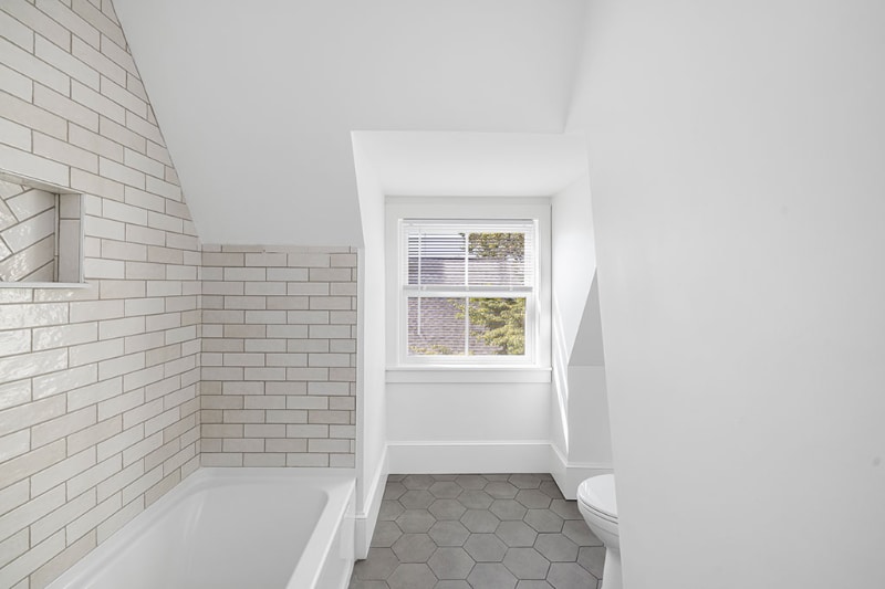 Building Photo - 293 Governor St