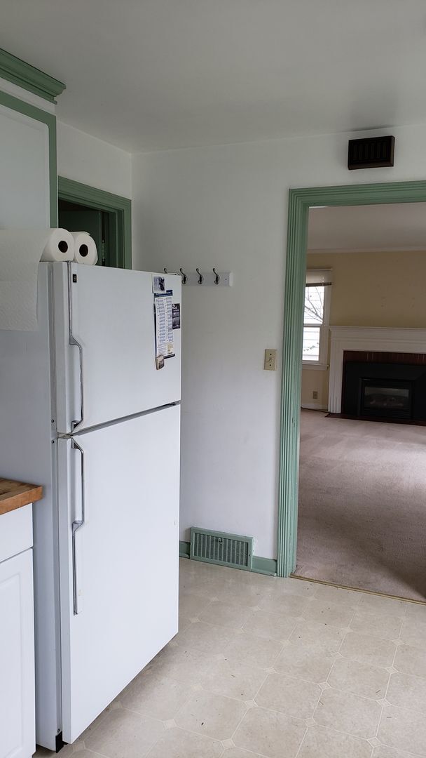 Building Photo - 2BR/1.75BA Wedgwood Home with Bonus Room and Large Backyard