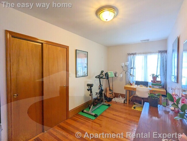 Building Photo - 71 Pennsylvania Ave