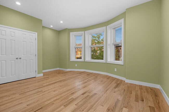 Building Photo - 2931 N Calvert St