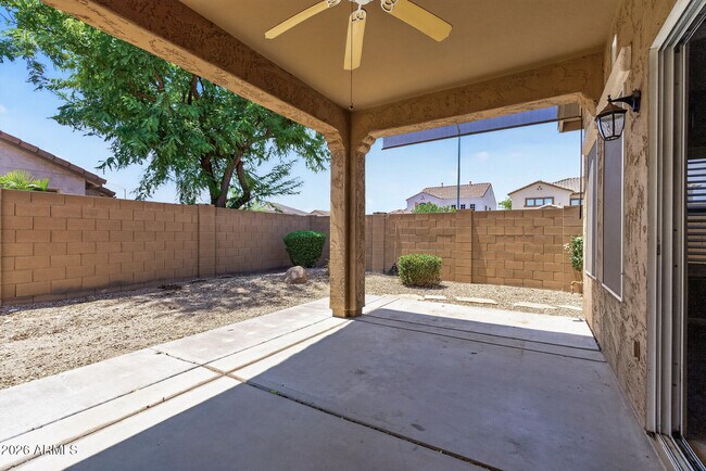 Building Photo - 10639 W Alex Ave