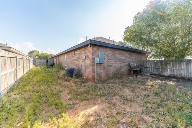 Building Photo - 8752 Cornell Ave
