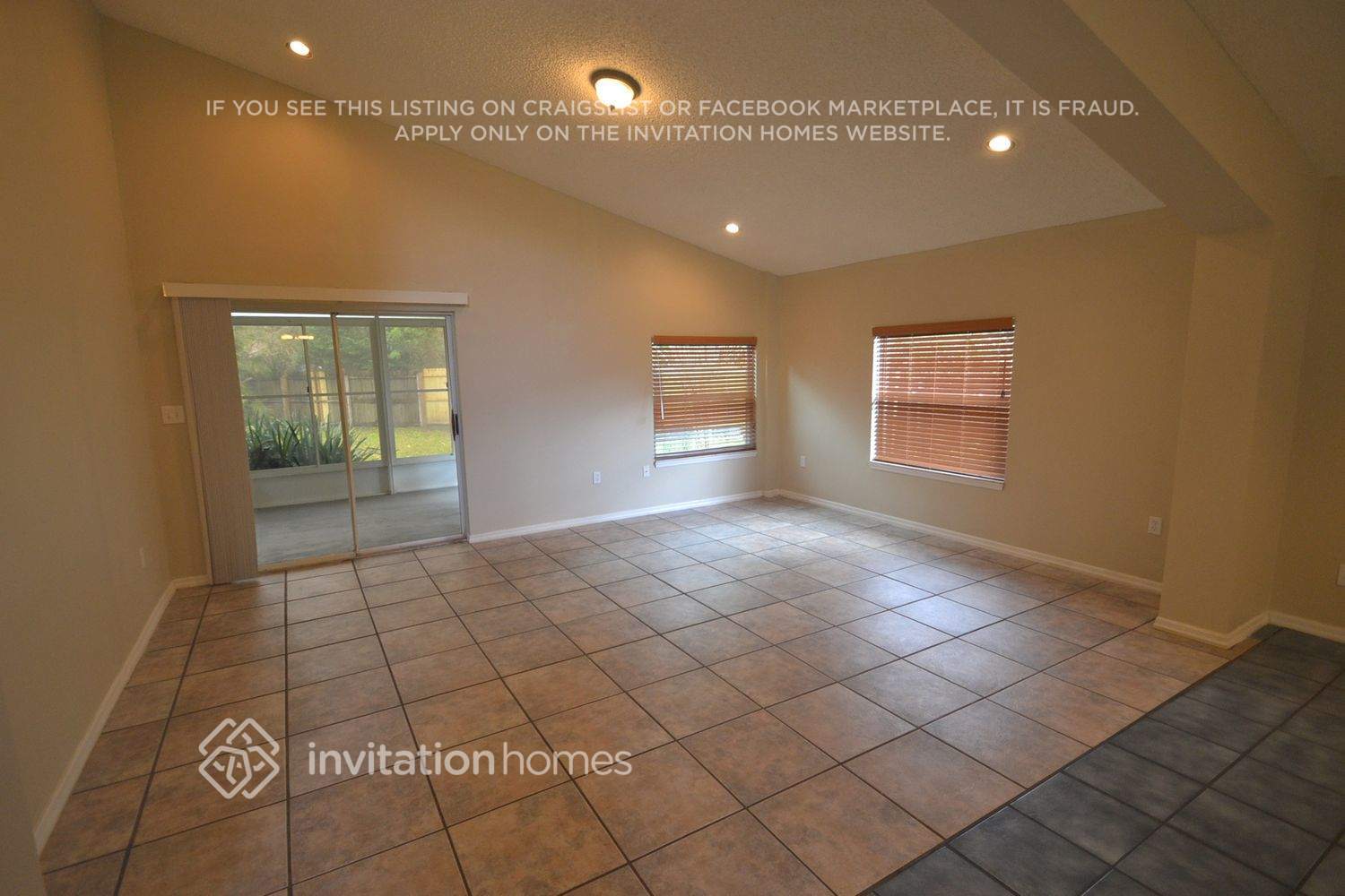 Building Photo - 1878 Bobtail Dr