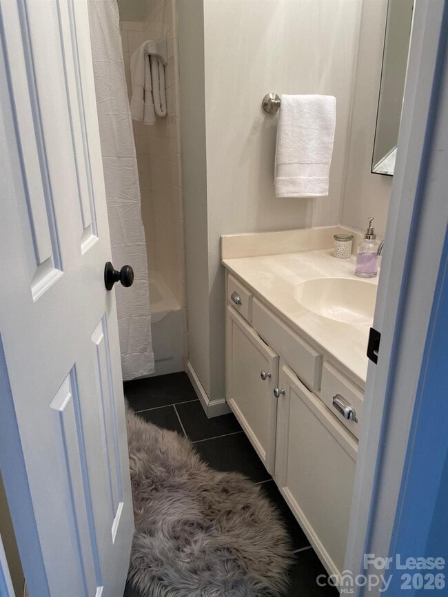 Building Photo - 18711 Vineyard Point Ln