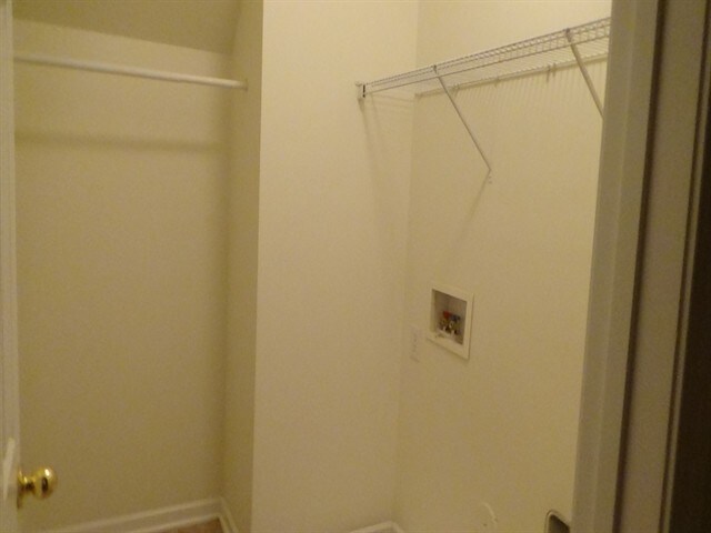 Building Photo - 5008 Abercromby St