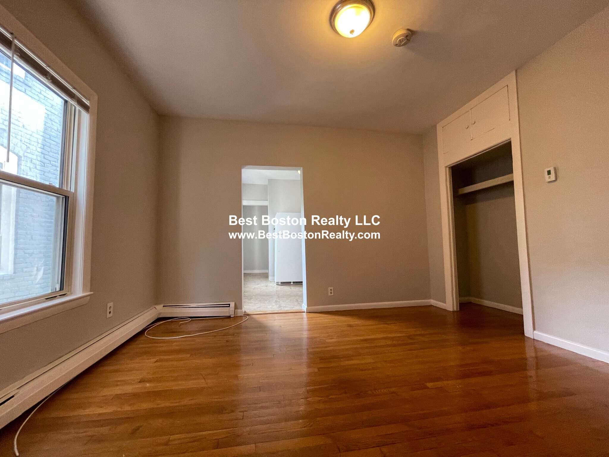 Building Photo - 7 Elmer St