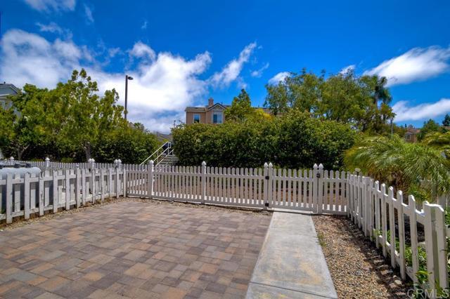 Building Photo - 1323 Statice Ct