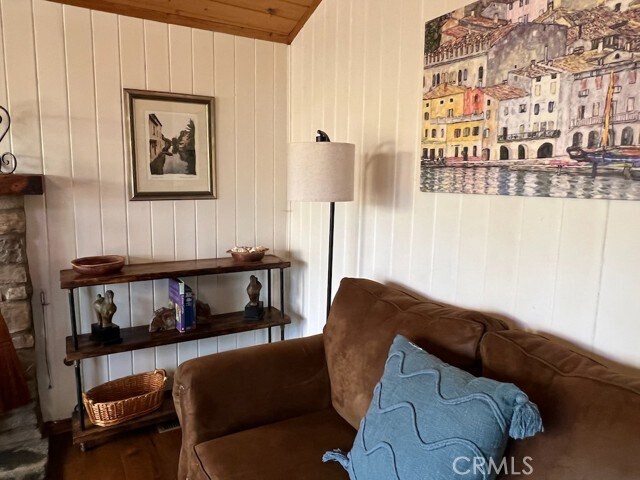 Building Photo - 456 S Skyline Dr