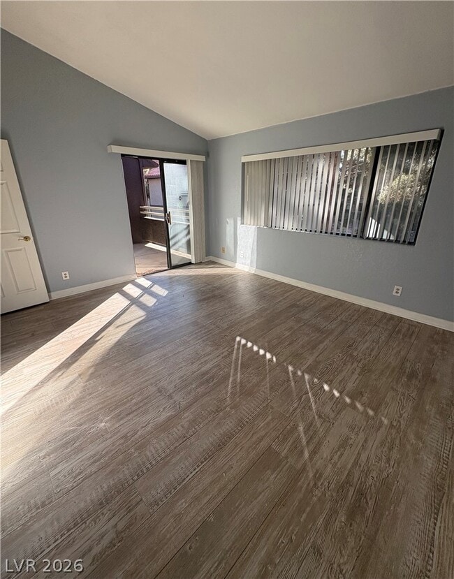 Building Photo - 5040 S Rainbow Blvd