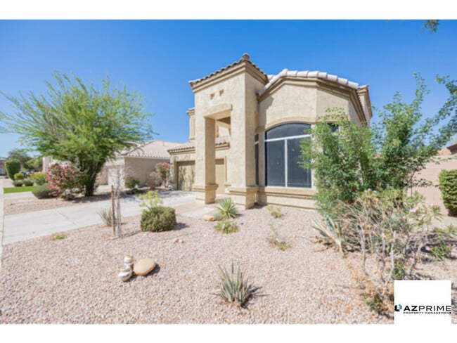 Building Photo - Welcome To This Beautifully Maintained 4/2.5 Home In One Of Chandlers Most Sought-After Neighborh