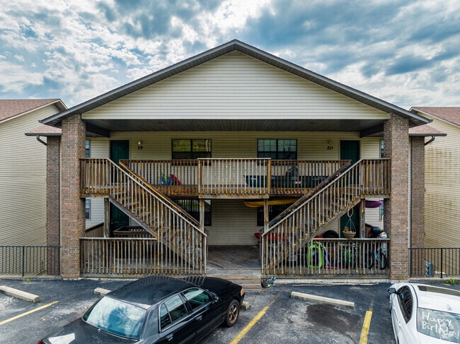 24 Unit Complex - Fisher Creek Apartments