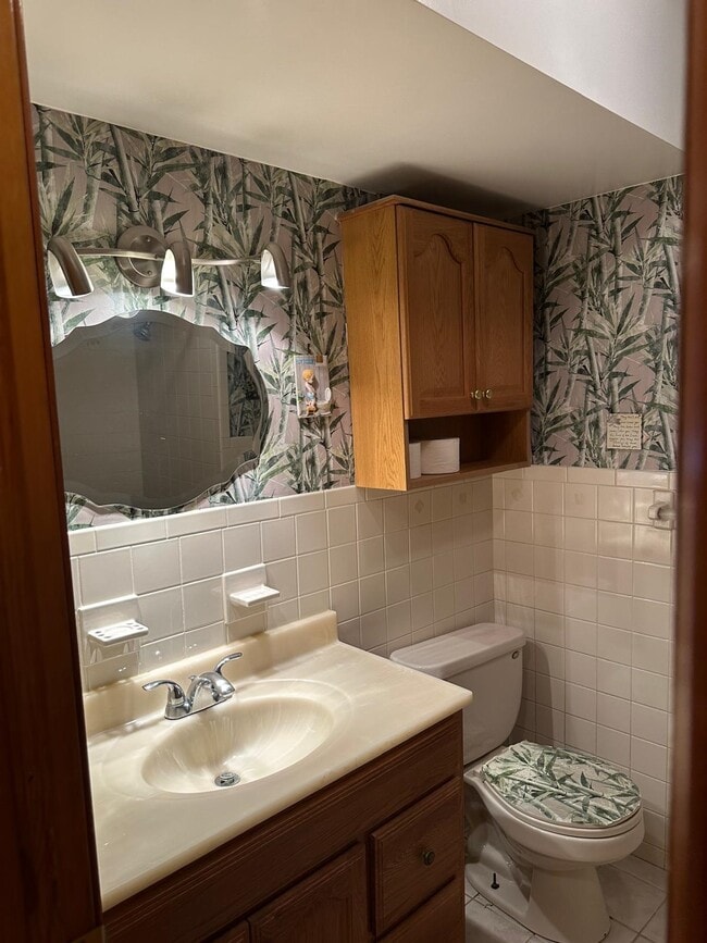 Building Photo - 261 Avenue C