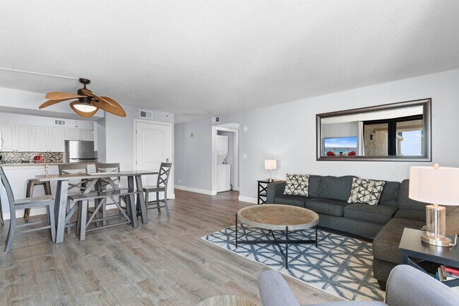 Building Photo - 1425 S Ocean Blvd