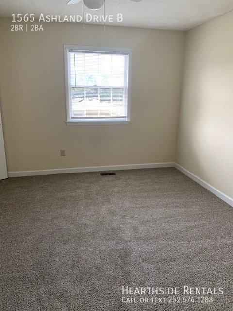 Building Photo - 1565 Ashland Dr