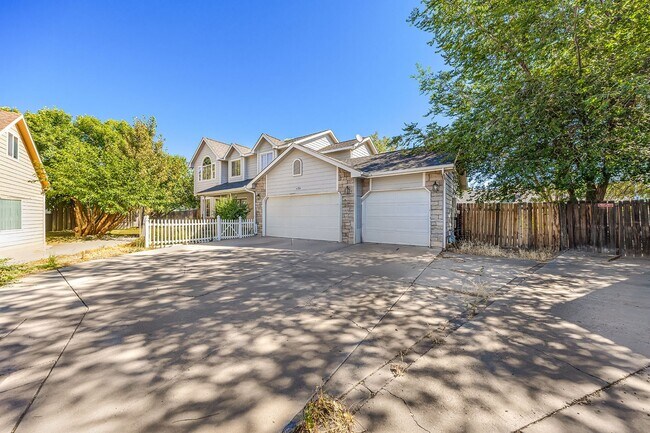 Building Photo - 638 1/2 Brooks Ct
